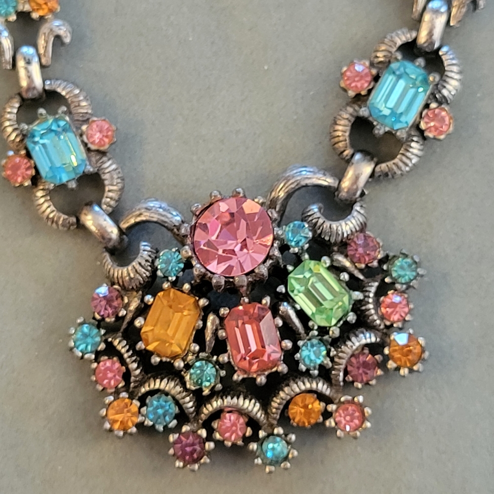 RESERVED Coro Necklace ~ Fruit Salad Colorful Rhinestones ~ Vintage ~ Pretty! - Picture 8 of 11